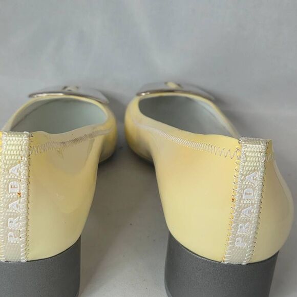 Prada shoes - Picture 7 of 12